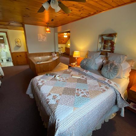 Himrod Savannah House Wine Country Inn & Cottages מראה חיצוני תמונה