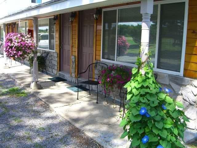 Himrod Savannah House Wine Country Inn & Cottages מראה חיצוני תמונה